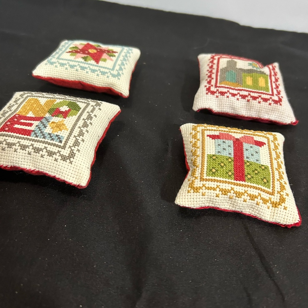 Holiday Cross-Stitch Accent Pillow Set - Picture 5 of 6